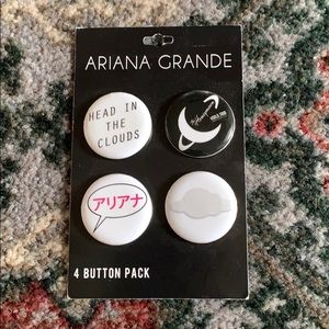 Ariana Grande Honeymoon Tour Pin Set